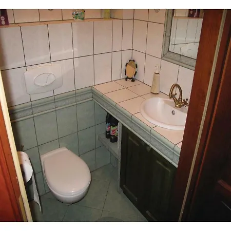 Three-bedroom Holiday In *